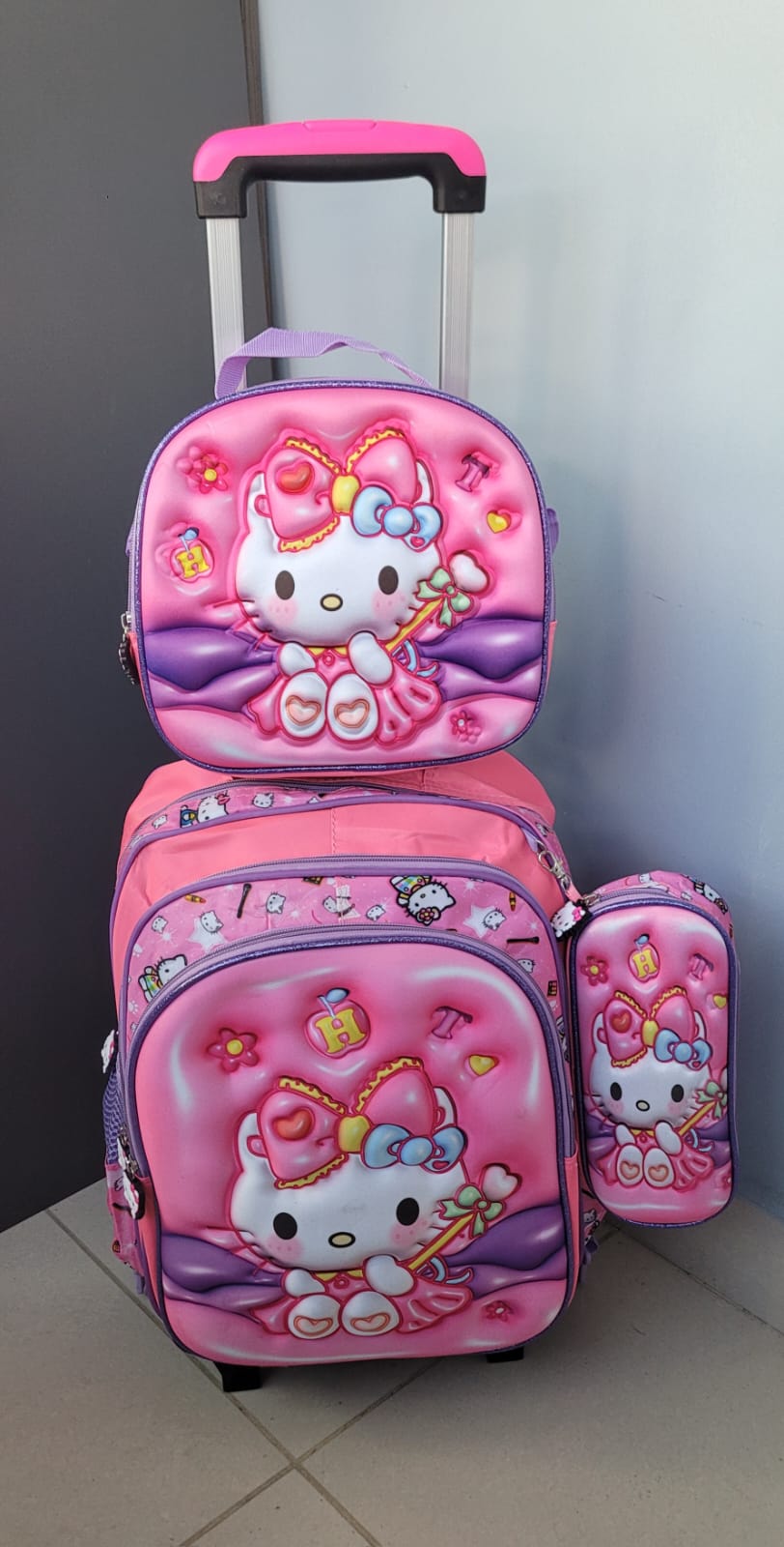 Morral de Ruedas Trio en Relieve