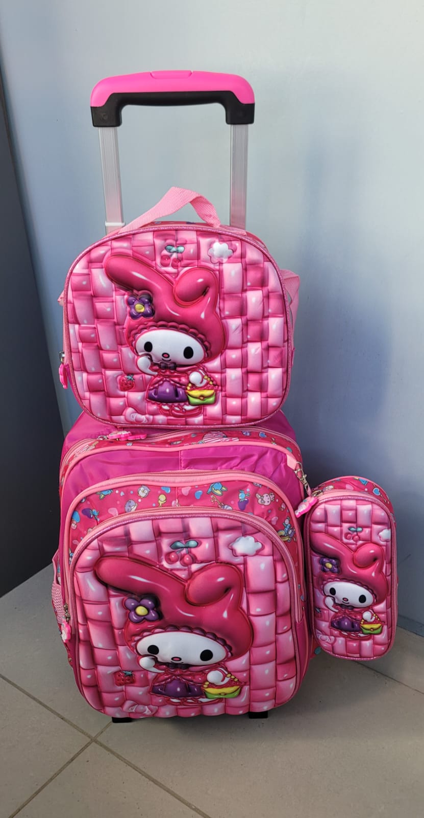 Morral de Ruedas Trio en Relieve