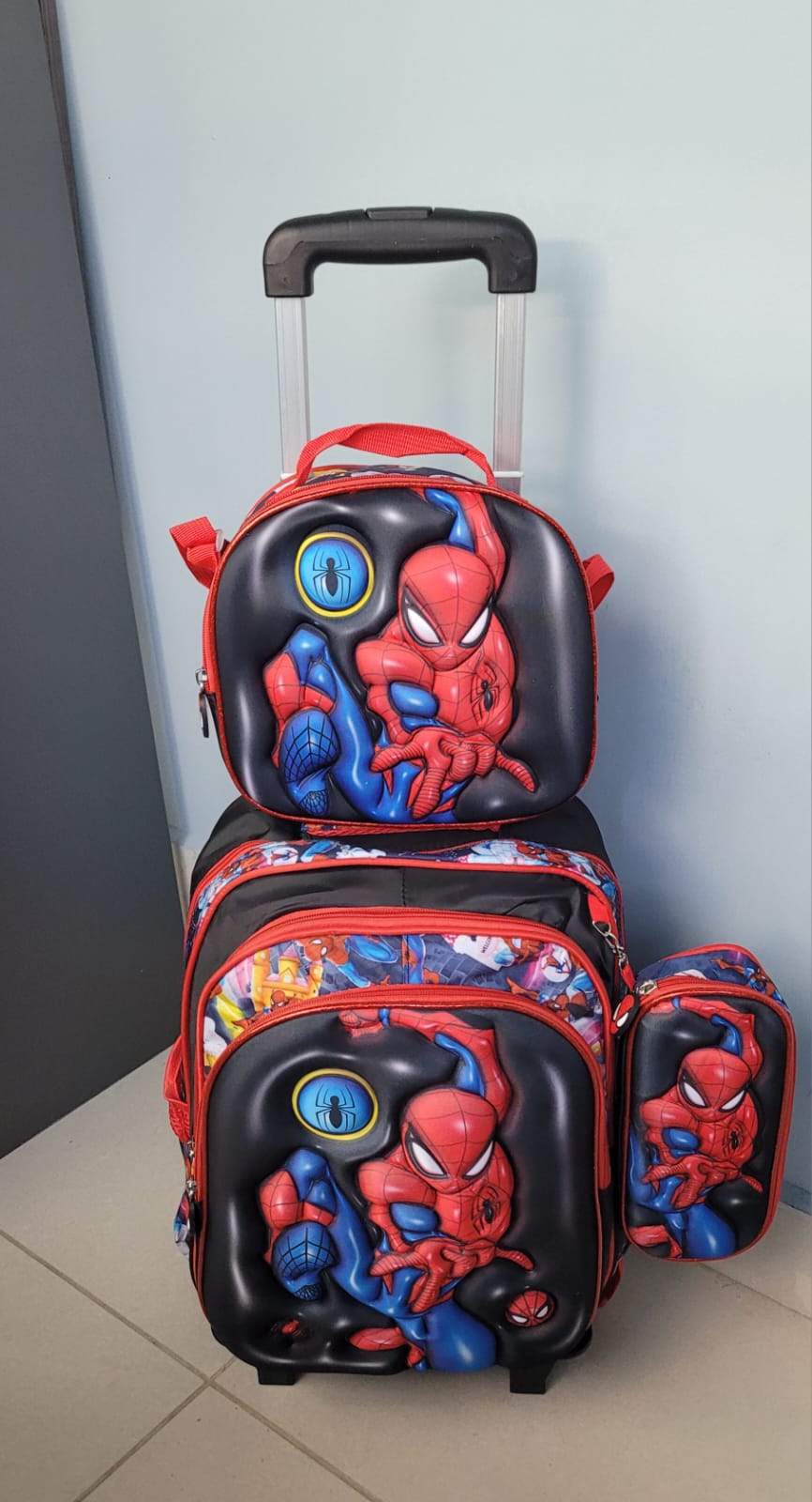 Morral de Ruedas Trio en Relieve